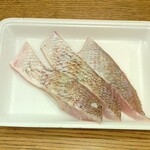 ディオ - 真鯛切身 (税抜)298円 ※開封後 (2024.08.22)