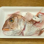 ディオ - 真鯛アラ(天然) (税抜)198円 ※開封後 (2024.08.22)