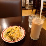 ナマステ - サラダ＆アイスチャイ