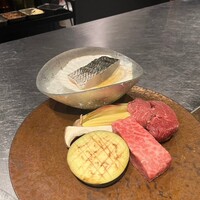大阪鉄板焼き 神戸牛 TATARA - 