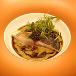 レストラン ラ フィネス - 鰆の燻製・鮑のバターソース