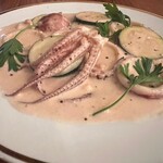 BB tetsugakudo Jazz&Cafe - イカとズッキーニのクリーム仕立て