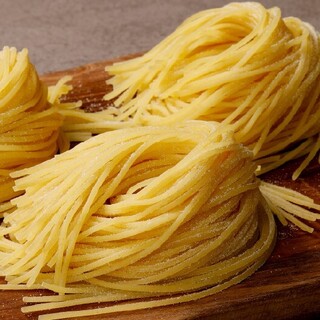 デュラムセモリナ粉100％の自家製『生パスタ』