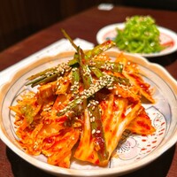焼肉 にくだらけ - 自家製無添加の生キムチ