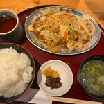 銭函バーベキュー 銀座店 - ジンギスカン定食全景