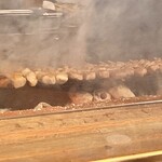 やきとりの一平 - 焼き上げる煙で呑めますよ!!