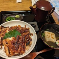うなぎ家 しば福や - まぶしば丼