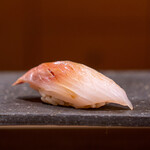 奥赤坂 鮨 淡師 - 五島列島カンパチ