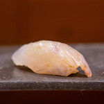 奥赤坂 鮨 淡師 - 五島列島平目