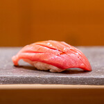 奥赤坂 鮨 淡師 - 長崎県本鮪の中トロ