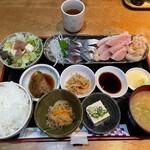 天然魚と七輪焼き 隠れ居酒屋 雑魚や - 