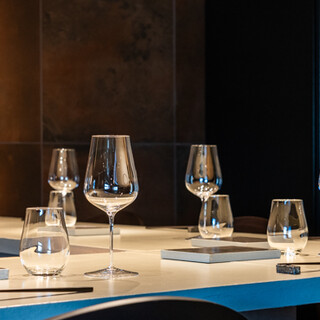 京都の和紙と陶芸器で演出する、ラグジュアリーな空間