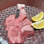 くるま焼肉店 - 