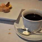 シンジコガ - コーヒー、紅茶、ハーブティーと小菓子