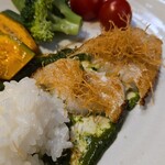 キッチン ブルー グローブ - カダイフはタップリ