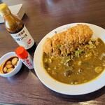 CoCo壱番屋 - 料理写真:牛すじ煮込みカレー＋手仕込豚ヒレカツ＋旨辛にんにく