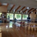ひまわり - 食堂店内です