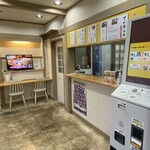 からあげ本舗 なか唐亭 - 店内✧︎*。