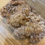 からあげ本舗 なか唐亭 - これが １個の 大きさ!! １個が 超!!デカイ!!!!