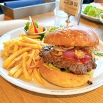 CAFE HUDSON - 