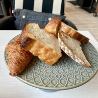 TOOTH TOOTH GARDEN RESTAURANT - 