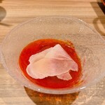 金武アグーと山城牛のしゃぶしゃぶ琉球 - 琉球ガラスの器にしゃぶしゃぶ♪