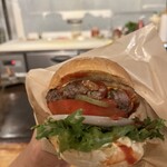 アッパーヤード - 