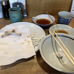やき鳥 宮川 - 完食。手羽先の骨がワイルド