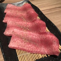 上等焼肉 ひらく - 悪魔のタン