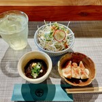 和食人の店 すしカフェ 健 - ランチの先付け