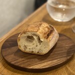 渡辺料理店 - ・たむらパン 追加分 200円