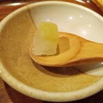 鮨 波づき - お口直しのワサビシャーベット