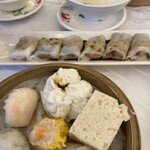 德聲酒家粵菜點心專門店 - 飲茶のセットと腸粉