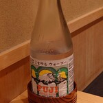 日本料理 柳燕 - 富士ミネラルウォーター