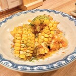 魚匠 はち六 - やみつきトウモロコシ