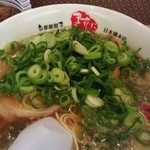 ますたにラーメン 日本橋本店 - ラーメン・ネギ増・油少な目