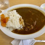 昭和食堂 - 牛スジカレー＝780円
ライス少なめにしてもらう