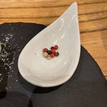 召し屋グリとニル - 