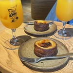 Common cafe&music bar lounge - 