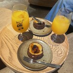 Common cafe&music bar lounge - 