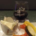 ムーンカフェ - 料理写真:ワインに合う料理がいっぱい有りますw