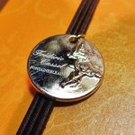 フレデリック カッセル - チャーム