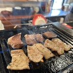 焼肉・ホルモンバル　Bovin - 