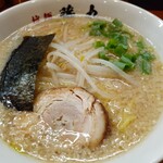 東京豚骨拉麺 藤丸 - ラーメン880円