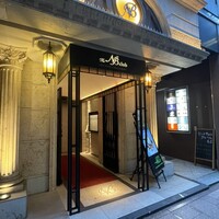 NB CLUB - 