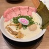 鶏そば 啜る 伏見はなれ