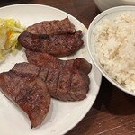 牛たん料理 閣 ブランドーム本店 - 