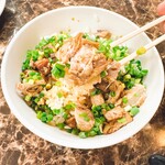 自家製麺 ら～めん かり屋 - チャーシュー丼(リフト)