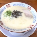 博多元気一杯!! - ラーメン（バリカタ）1000円