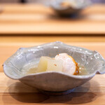 柚木元 - 2024.8 ぎたろう軍鶏むね肉 夕顔 ぎたろう軍鶏の手羽などの出汁餡